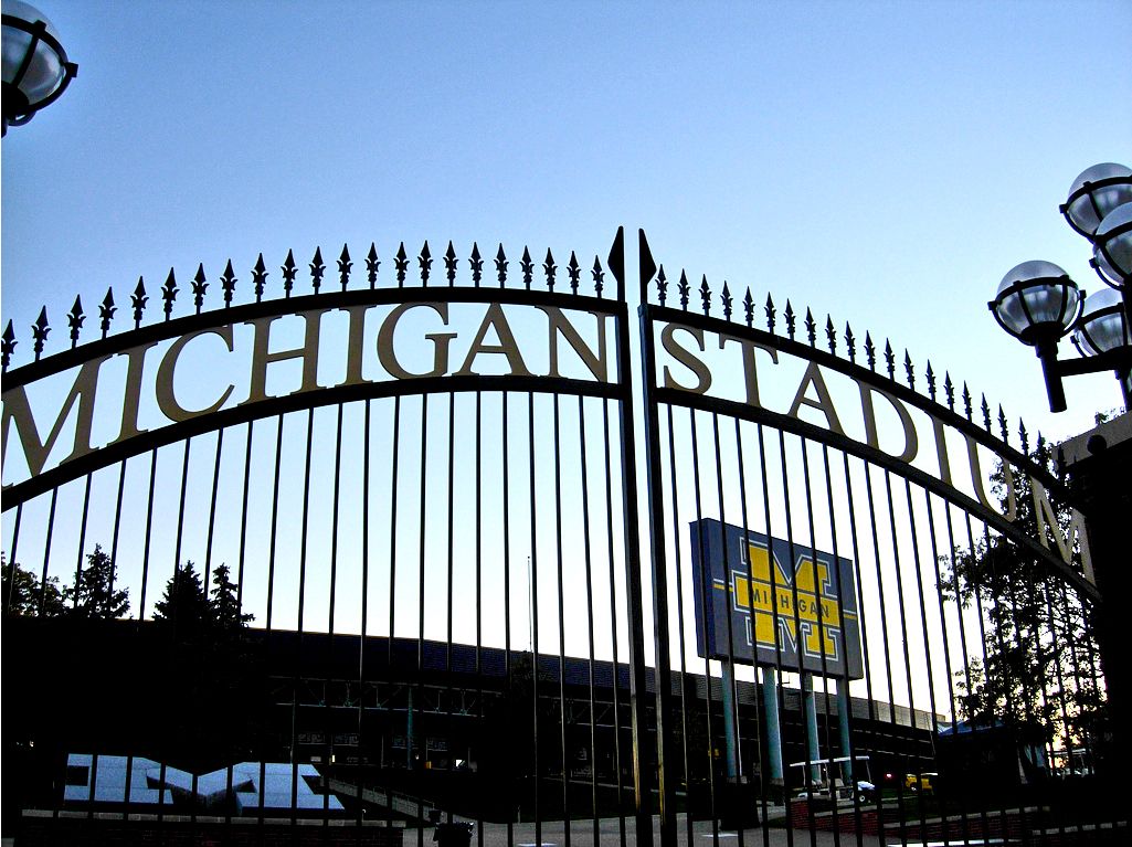 stadium_gates20126222.jpg